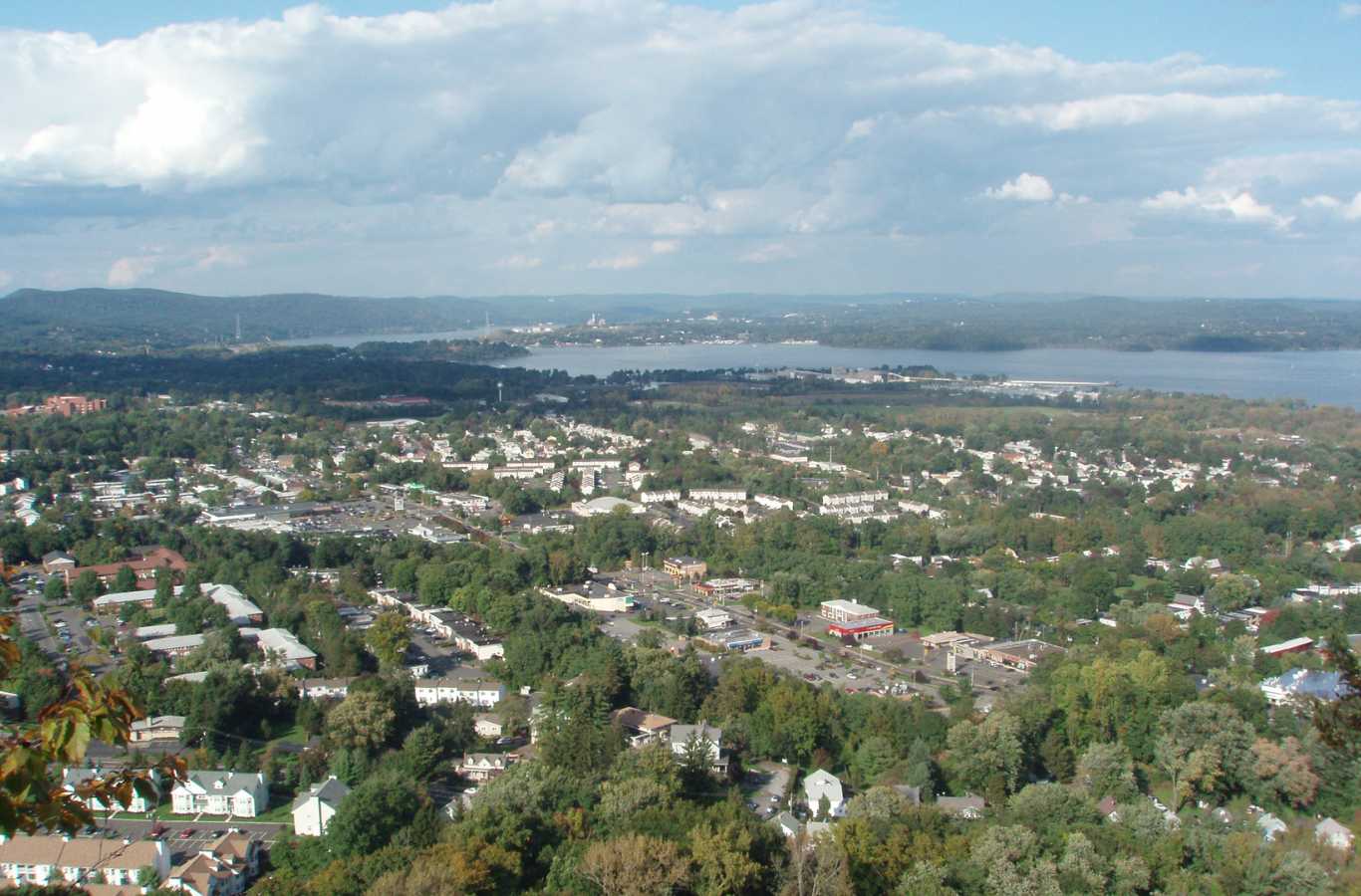 Hiep Sanitation offers professional dumpster rental services in Haverstraw, NY.