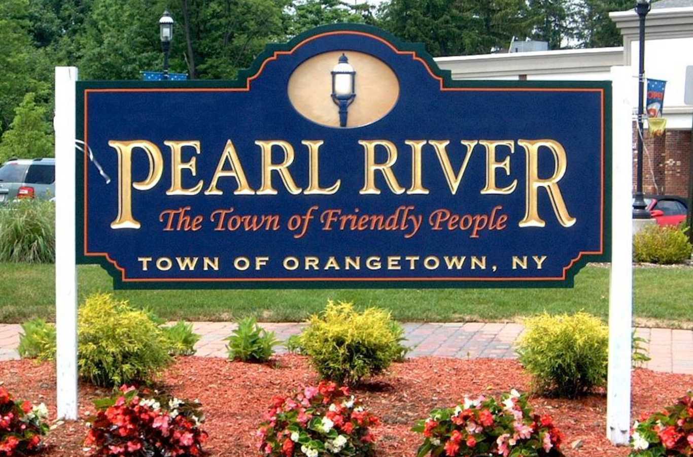 Hiep Sanitation offers professional dumpster rental services in Pearl River, NY.